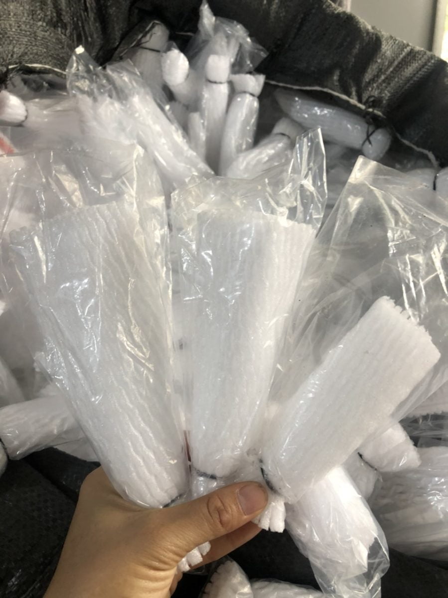 Xốp lưới bọc trái cây15cm bọc ổi, cam,táo,lê(1kg) Xốp lưới bọc trái cây15cm bọc ổi, cam,táo,lê(1kg)